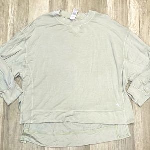 LIGHT SAGE CASUAL TOP